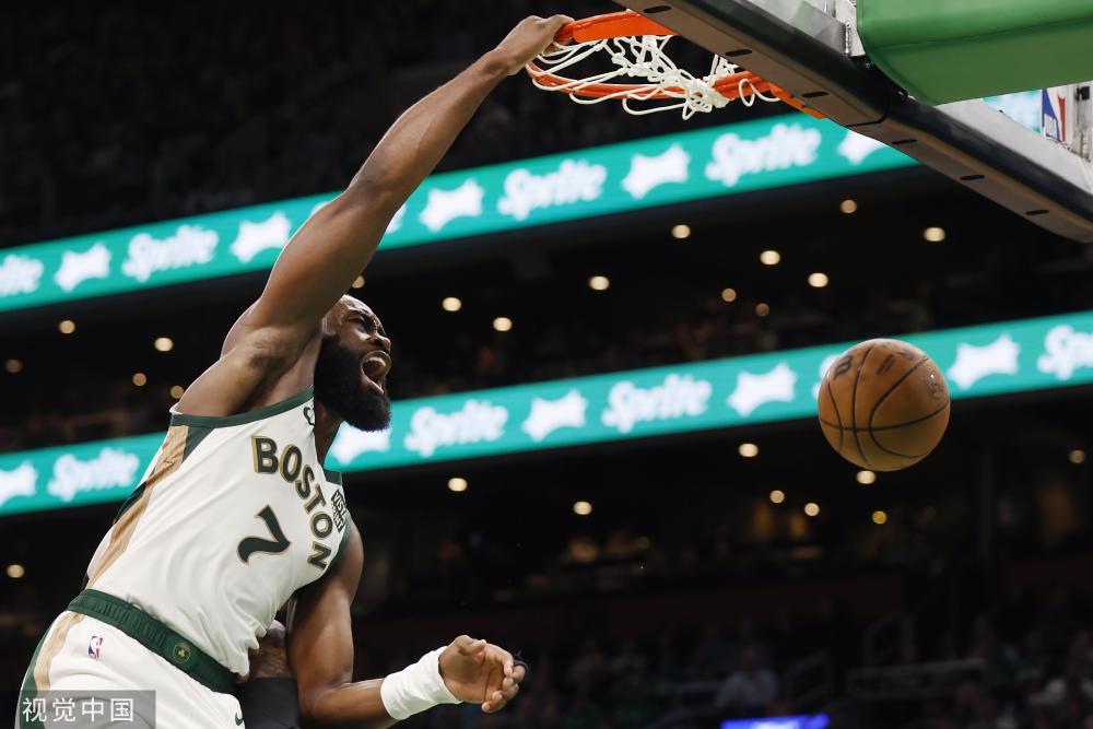 也让他自己 也让他自己